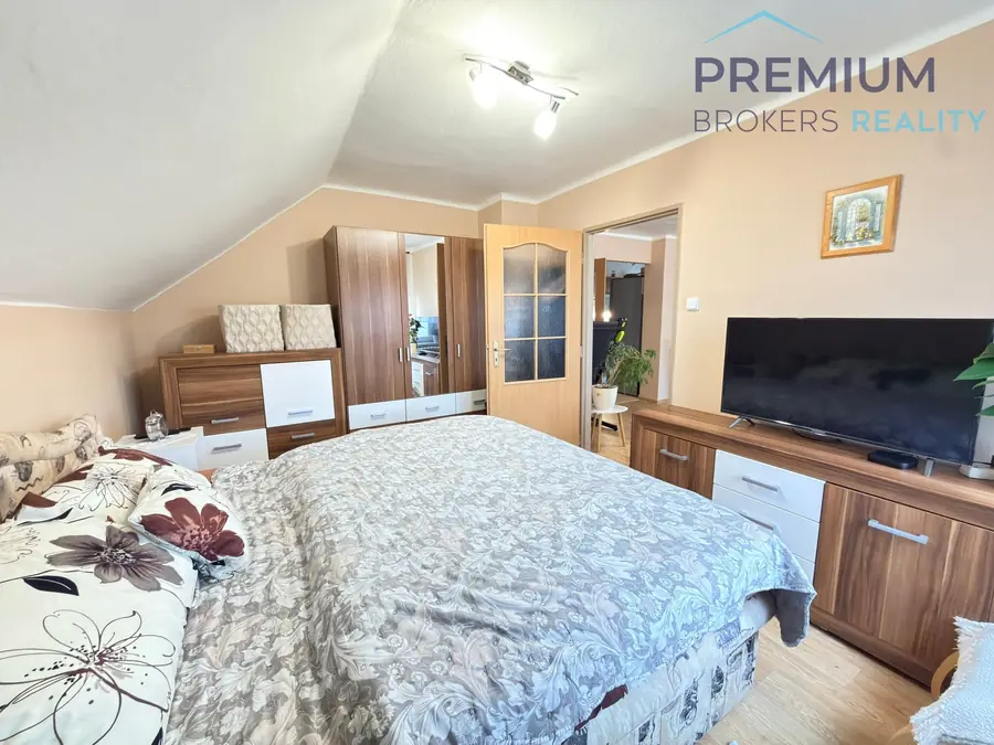 Prodej bytu 3+1 70 m², Žitenice
