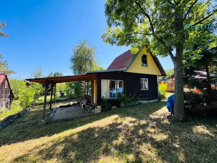 Prodej chaty 30 m², Chbany - Poláky