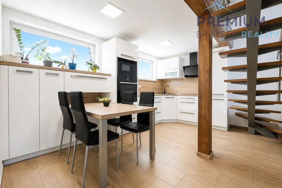 Prodej chaty 81 m², Štětí